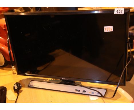 Samsung 28" television model T28E310EX type no LT28E310. Not available for in-house P&P, contact Paul O'Hea at Mailboxes on 0