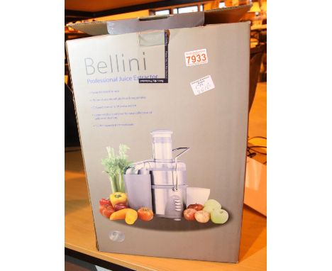 Bellini professional juice extractor. P&amp;P Group 3 (£25+VAT for the first lot and £5+VAT for subsequent lots) 