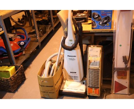 Electrolux cylinder vacuum and a Panasonic upright vacuum. Not available for in-house P&P, contact Paul O'Hea at Mailboxes on