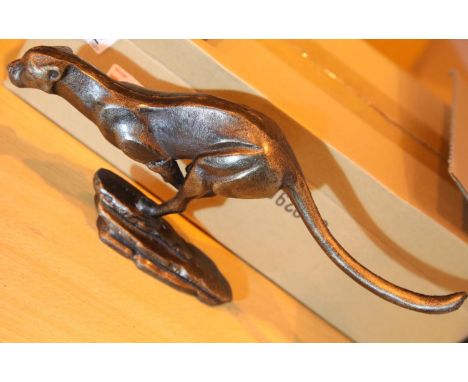 Cast iron racing Jaguar model, L: 30 cm. P&amp;P Group 1 (£14+VAT for the first lot and £1+VAT for subsequent lots) 