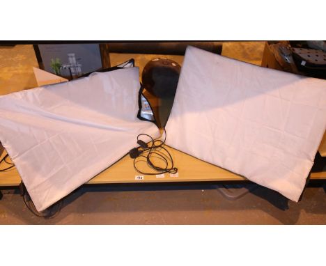 Two electrical photographer back lights. Not available for in-house P&P, contact Paul O'Hea at Mailboxes on 01925 659133Condi