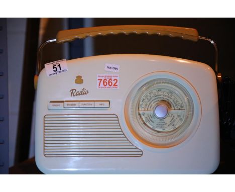 Cream GPO Rydell retro portable DAB+/DAB band II/FM digital radio with retro dial face, unboxed with power supply. P&P Group 