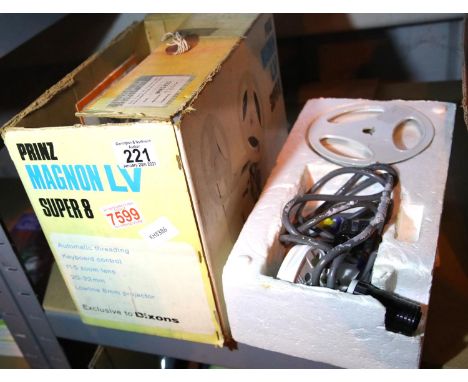 Prinz Magnon L.U super  8 projector. P&P Group 3 (£25+VAT for the first lot and £5+VAT for subsequent lots)Condition Report: 