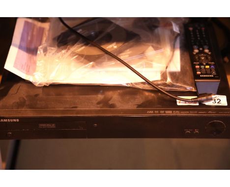 Samsung DVD SH871M HDD and DVD recorder. P&P Group 3 (£25+VAT for the first lot and £5+VAT for subsequent lots)Condition Repo