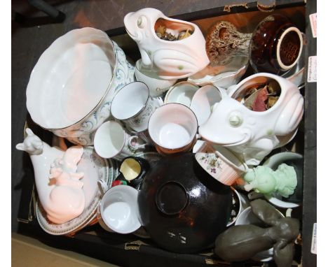 Box of mixed ceramics including part tea sets, posy vases, ceramic frogs etc. Not available for in-house P&amp;P, contact Pau