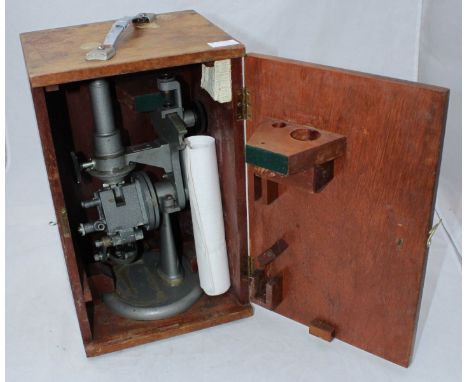 A Hilfiger & Watts refractometer with paper scale charts, in original fitted wooden box.