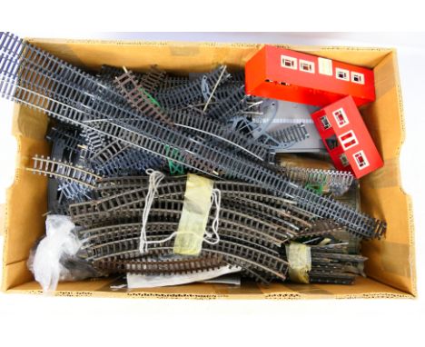 Hornby - Tri-ang - Airfix - A large quantity of playworn OO gauge track, with some trackside accessories and buildings. Lot i