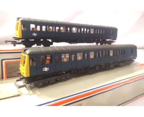 Two Lima car D.M.U, blue. In very good condition, boxes have wear. P&amp;P Group 1 (£14+VAT for the first lot and £1+VAT for 