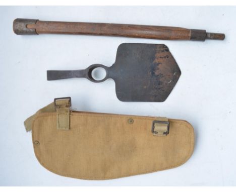 British Army 37 pattern entrenching tool, handle stamped G.W.T. with Broad Arrow 1945, shovel head stamped PERK 1944. Complet