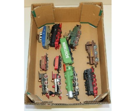 Bachmann OO/HO Union Pacific 4-4-0 locomotive and tender, Bachmann OO/HO gauge Jupiter 4-4-0 locomotive and tender, other ste