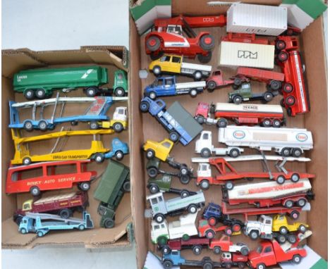 Collection of diecast commercial vehicle models, various manufacturers to include Dinky, Corgi, Joal etc, various scales (mos