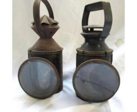 British Rail B.R (E) tri colour lens hand lamp, stamped Kerosene, with burner, another lamp lacking burner and lenses, , H31c