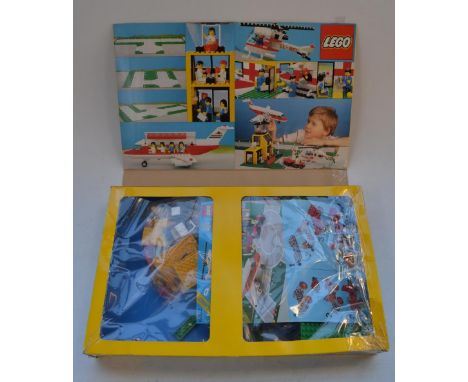 Boxed vintage Lego airport set 6392, vendor states 100% complete, built once and disassembled, with instruction manual 