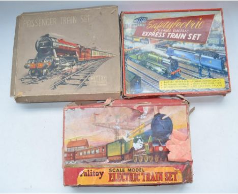 Collection of vintage O gauge train models including Mettoy clockwork Passenger Train Set No 5452 with an Eton 4-4-0 loco and