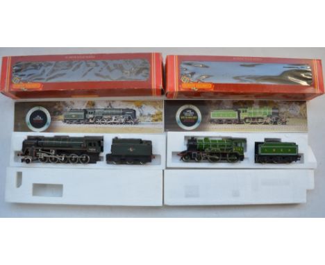 Four Hornby OO gauge electric steam train models: R302 BR Class 3F 0-6-0 Jinty tank engine (excellent little used condition w