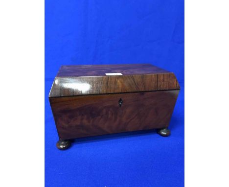 ROSEWOOD AND MAHOGANY TEA CADDY
