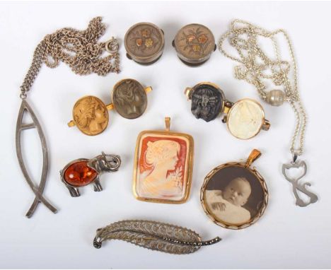A small group of jewellery, including a gold mounted rectangular shell cameo pendant brooch, carved as a portrait of a lady, 