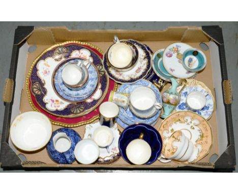MISCELLANEOUS ORNAMENTAL AND OTHER DECORATIVE CERAMICS, TO INCLUDE 1830'S ENGLISH PORCELAIN CUPS AND SAUCERS, ROYAL WORCESTER