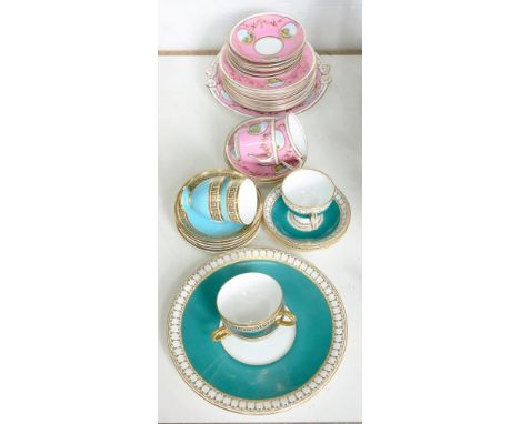 A COLLECTION OF BROWN - WESTHEAD, MOORE &amp; CO, ROYAL WORCESTER AND OTHER CONTEMPORARY ENGLISH PORCELAIN TEA AND COFFEE WAR