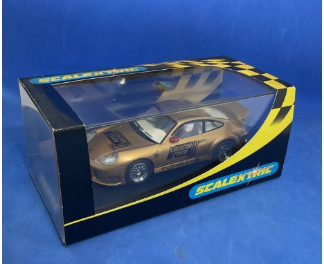 Model Car Porsche 911 GT3 Supercar red no 79 race car in display case. Measures 5 inches appx. Good condition. We combine pos