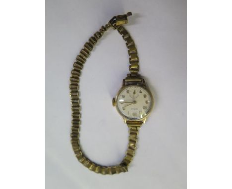 A 9ct manual wind ladies wristwatch on a plated strap - running - approx weight 14.8 grams 