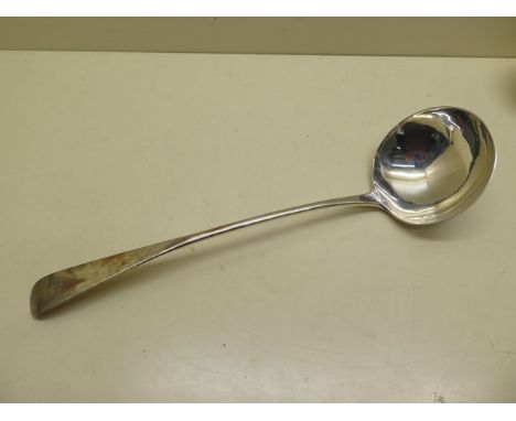 A Georgian Scottish silver  ladle Edinburgh 1790/91 AC? - Length 37cm - approx weight 6.8 troy oz - engraved R, in good condi