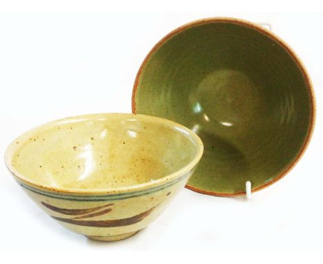 A Leach Pottery St Ives studio pottery stoneware bowl in the manner of Bernard Leach decorated with brushwork zig zags on an 