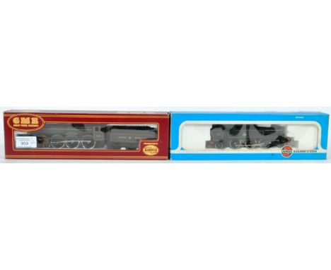Two original Airfix made 00 gauge model railway trainset locomotive engines comprising 54151-4 Praire Tank Loco British Railw