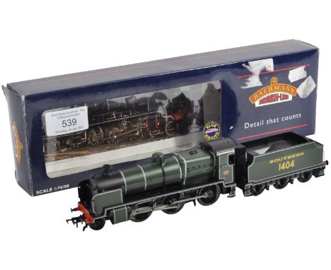 An original boxed Bachmann Branch Line 00 gauge model railway trainset locomotive engine No. 32-163 N Class 1404 Southern Rai