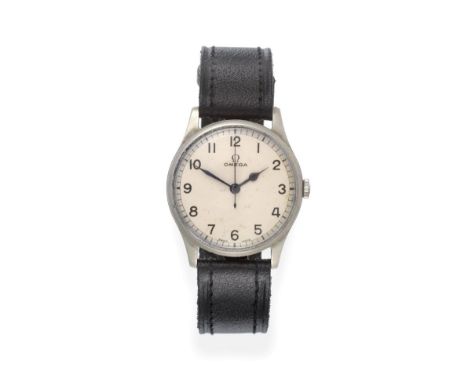 A World War II British Military Fleet Air Arm Navy Pilot's Centre Seconds Wristwatch, signed Omega, ref: 2292, 1943, (calibre