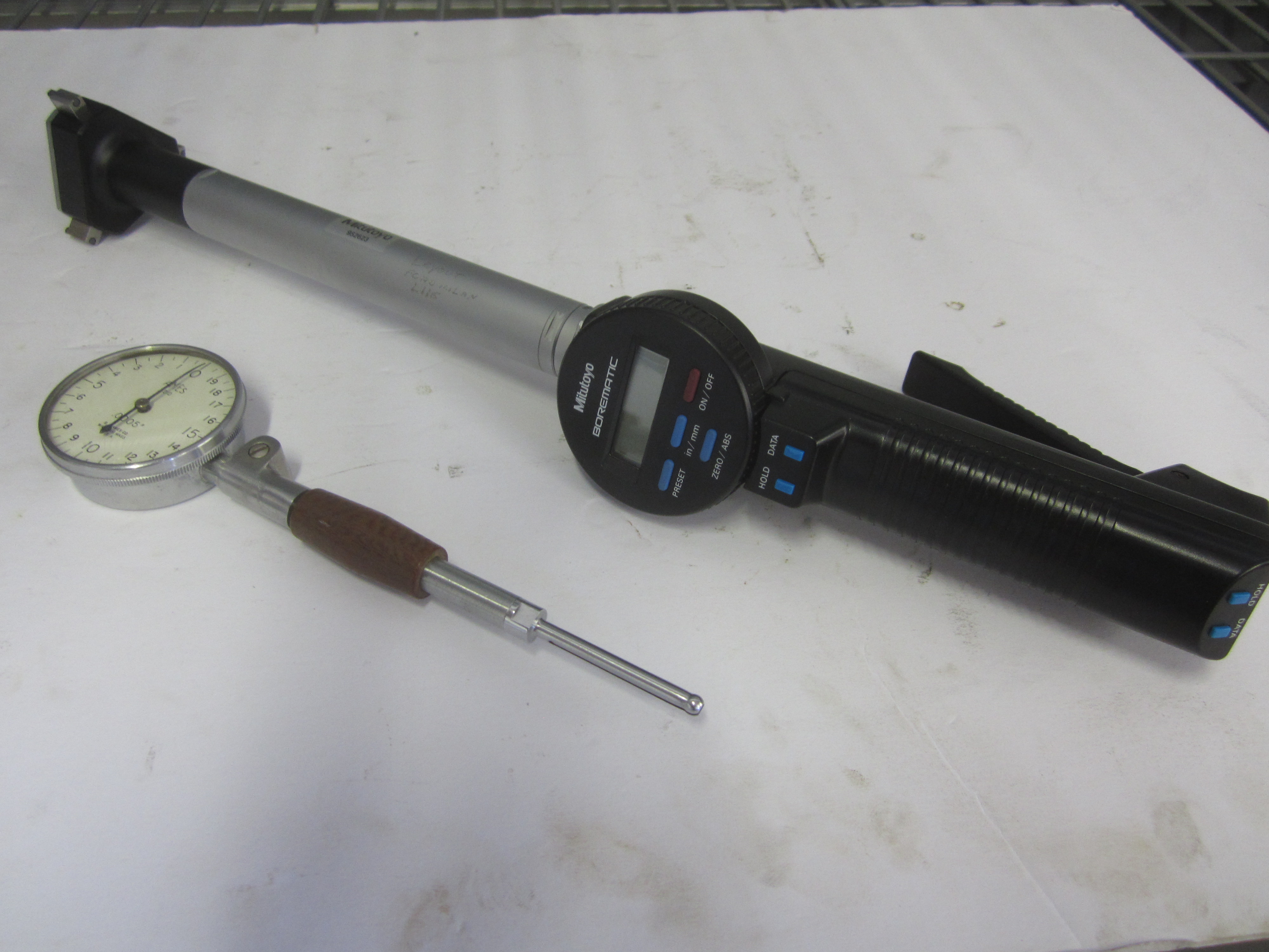 Mitutoyo Borematic Digital Bore Gage with 952623, 150 MM Extension and