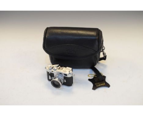 Leica Minox digital classic camera, with software, leads and instructions  