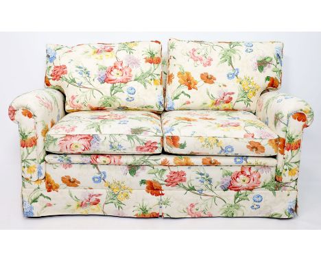 Sofa, Paar Sessel und Ottomane, Bielefelder Werkstätten, Modell "AVENING". Leinen-/Baumwollbezug mit Jungel-Dekor von Jab Ans