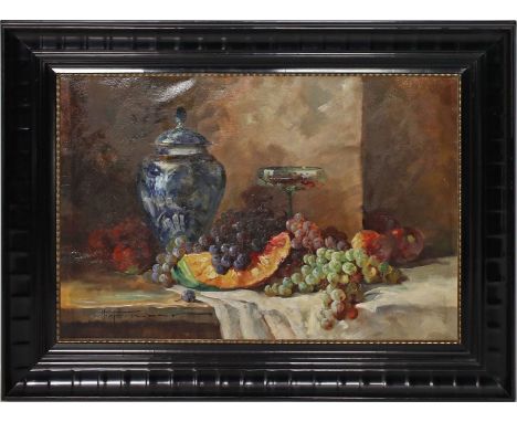 Petermann, Hedwig (1877 Mühlheim / Ruhr - Düsseldorf 1919) Blumenstillleben. Öl/Lwd., li. u. sign., ca. 51,5x 75 cm, R. 