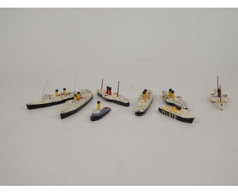 Triang Minic Ferries and Paddle Steamers, scale 1:1200, comprising the Isle of Guersey M723, Isle of Sark M721 and Isle of Je