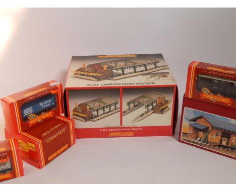 A Hornby dublo gauge GWR tank engine, wagons and coaches, London Road Station, branch line station, footbridge, further acces