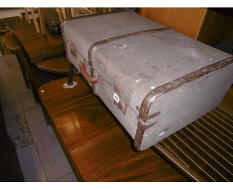 FIBRE CABIN TRUNK