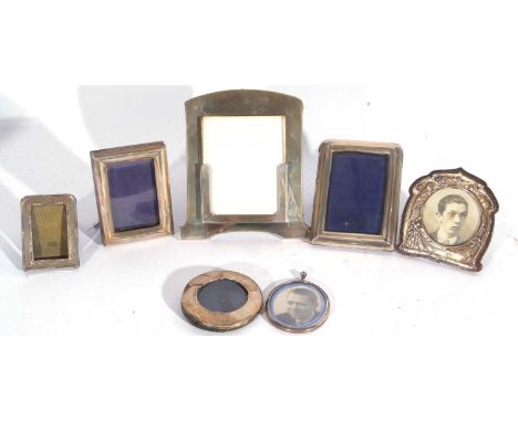 Mixed Lot: assorted silver mounted photograph frames - arch top and wooden easel back with front holder, 17cm x 15cm, Birming