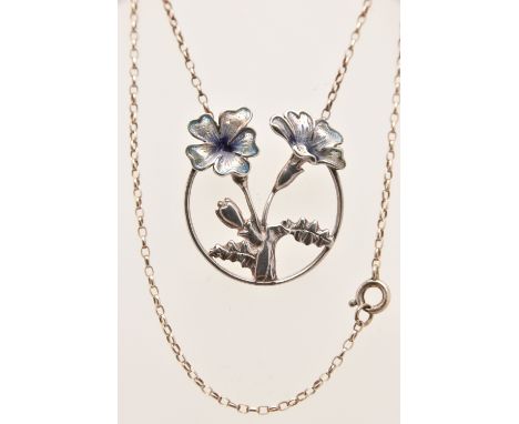 A WHITE METAL ENAMEL FLOWER PENDANT NECKLACE, a circular pendant with flowers decorated with light blue enamel petals, makers