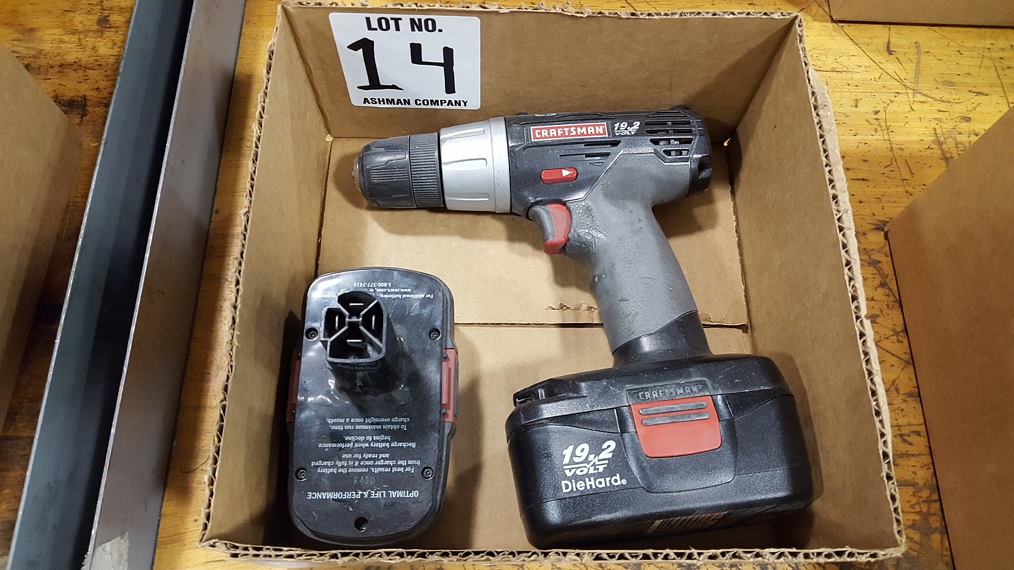 CRAFTSMAN CORDLESS SCREW GUN