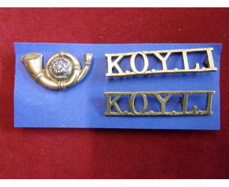 Kings Own Yorkshire Light Infantry Cap Badges and pair shoulder titles (W1258)