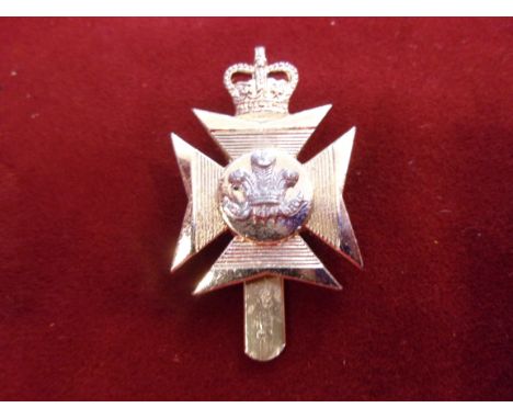 Royal Wiltshire Territorials EIIR Cap Badge (Anodised), slider and made J.R. Gaunt. K&amp;K: 2395