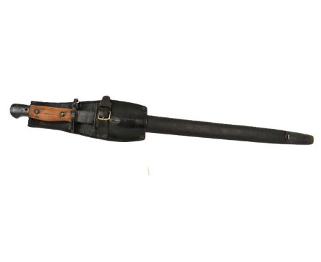 An Enfield 1907 pattern Australian made bayonet, marked with military arrow, '22' and 'MA' (Lithgow Small Arms Factory), hand