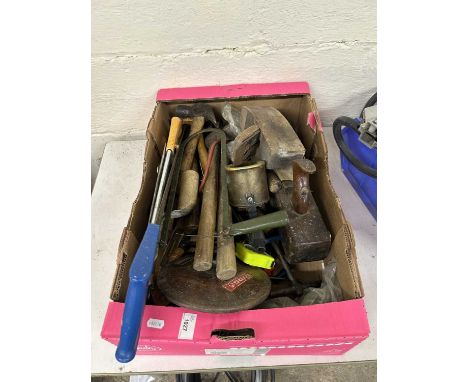 Mixed box of various hand tools, hammers etc