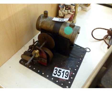 Vintage Meccano donkey steam engine