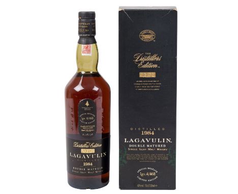 LAGAVULIN Single Malt Scotch Whisky, 1984 Region: Islay, Lagavulin Distillerie, 43% Vol., 700 ml, Lgv. 4/468, Füllstand in de