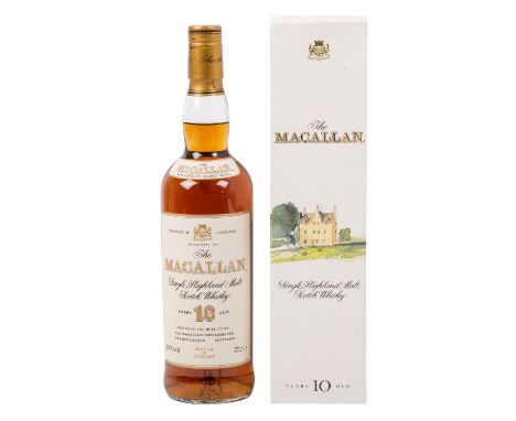 MACALLAN Single Malt Scotch Whisky, 10 years Region: Speyside, The Macallan Distillers, 40% Vol., 700 ml, Füllstand im Flasch
