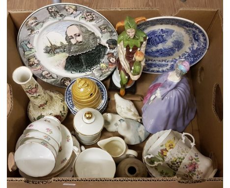 A box of vintage ceramic items. To include a Jester figurine and a Royal Doulton Shakespeare seriesware plate. 