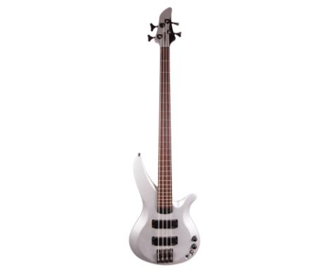 Yamaha RBX bass guitar, ser. no. QJPxxxx41; Finish: silver, many heavy and lighter blemishes; Fretboard: rosewood; Frets: gen