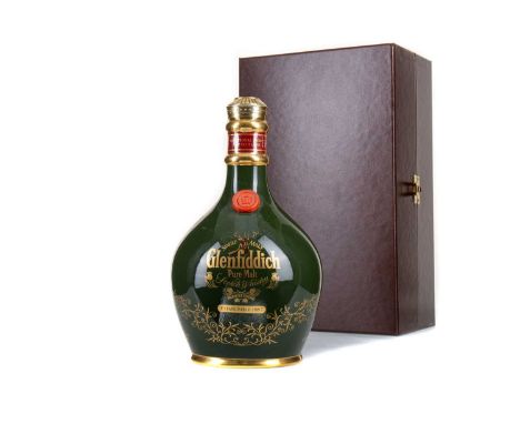 GLENFIDDICH 18 YEAR OLD ANCIENT RESERVESingle malt.Without Glenfiddich, Scotland might not enjoy the same thriving whisky sce